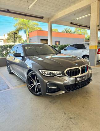 BMW 320i 2.0 16V TURBO FLEX M SPORT AUTOMÁTICO BMW 320i 2.0 16V TURBO FLEX M SPORT AUTOMÁTICO